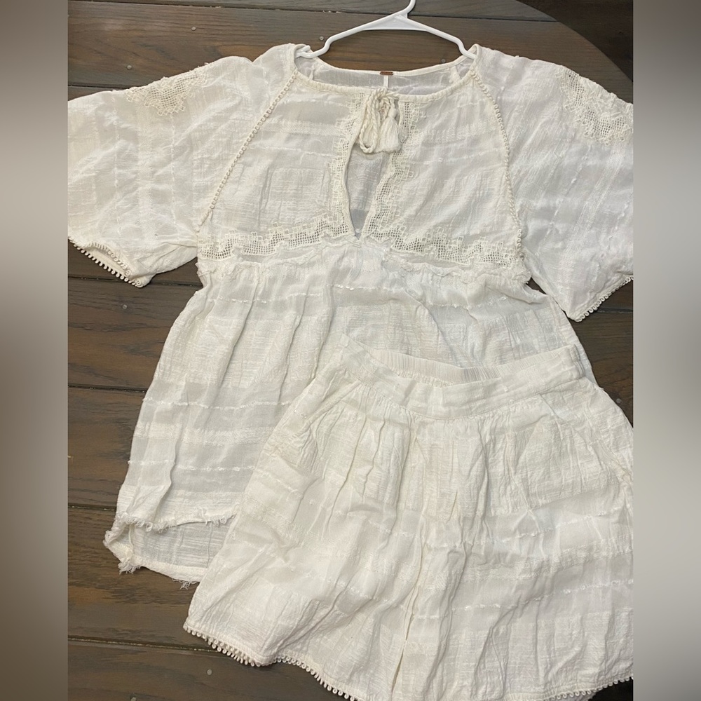 Free People set